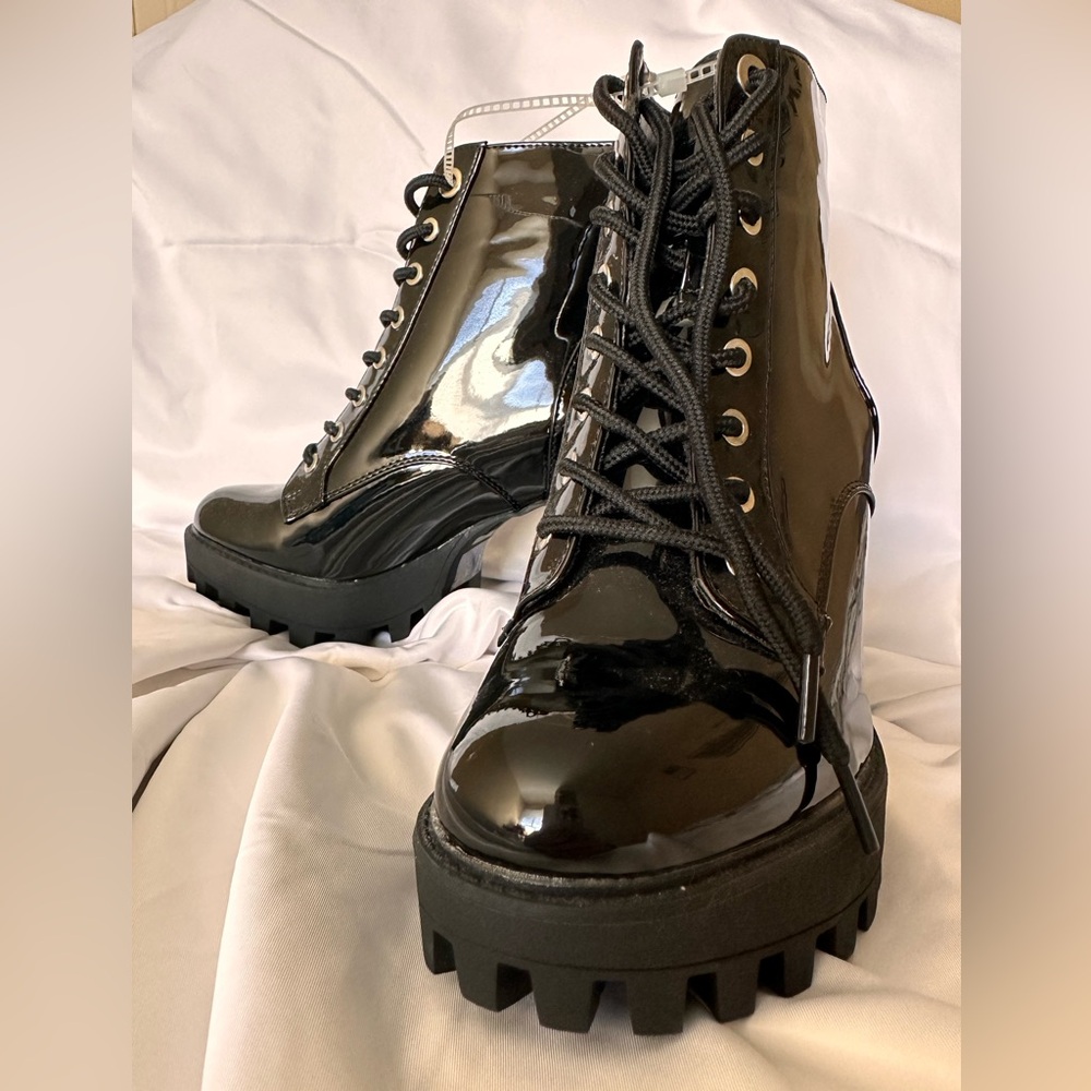 New Lace Up Block Heel Platform Ankle Boot - image 2